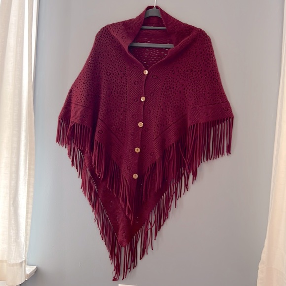 Button down shawl - Picture 1 of 2